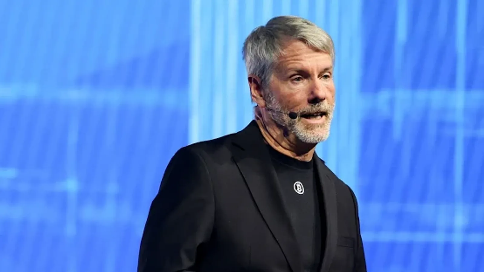 Saylor vend du Bitcoin pour la première fois depuis 2022 : doctrine brisée