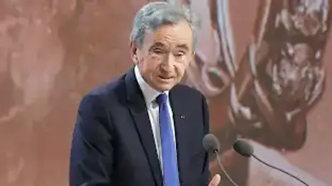 Arnault donne 50 millions à Polytechnique pour les maths et l'IA