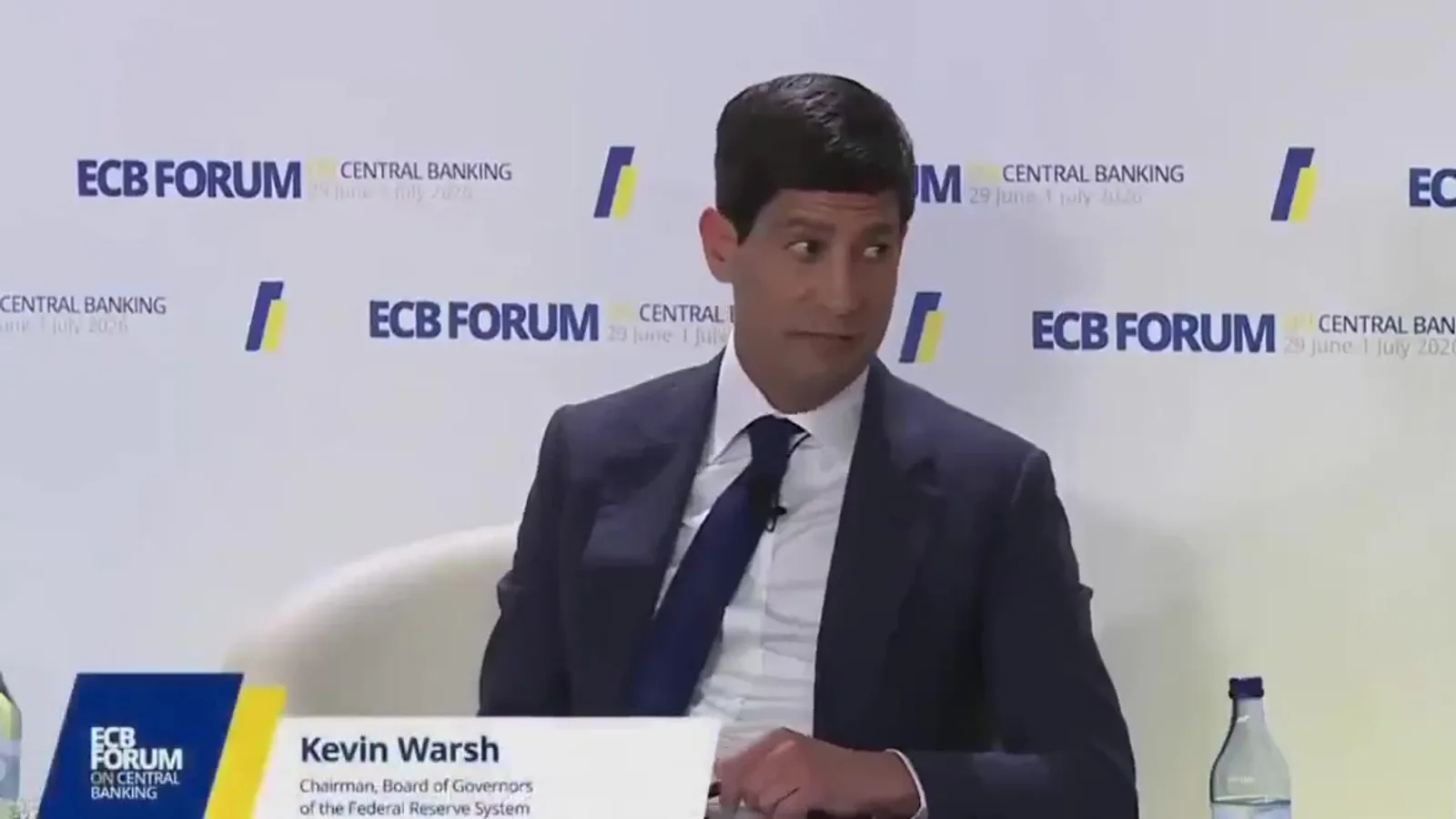 Kevin Warsh confirme sa posture hawkish au forum de la BCE : les prix restent trop hauts