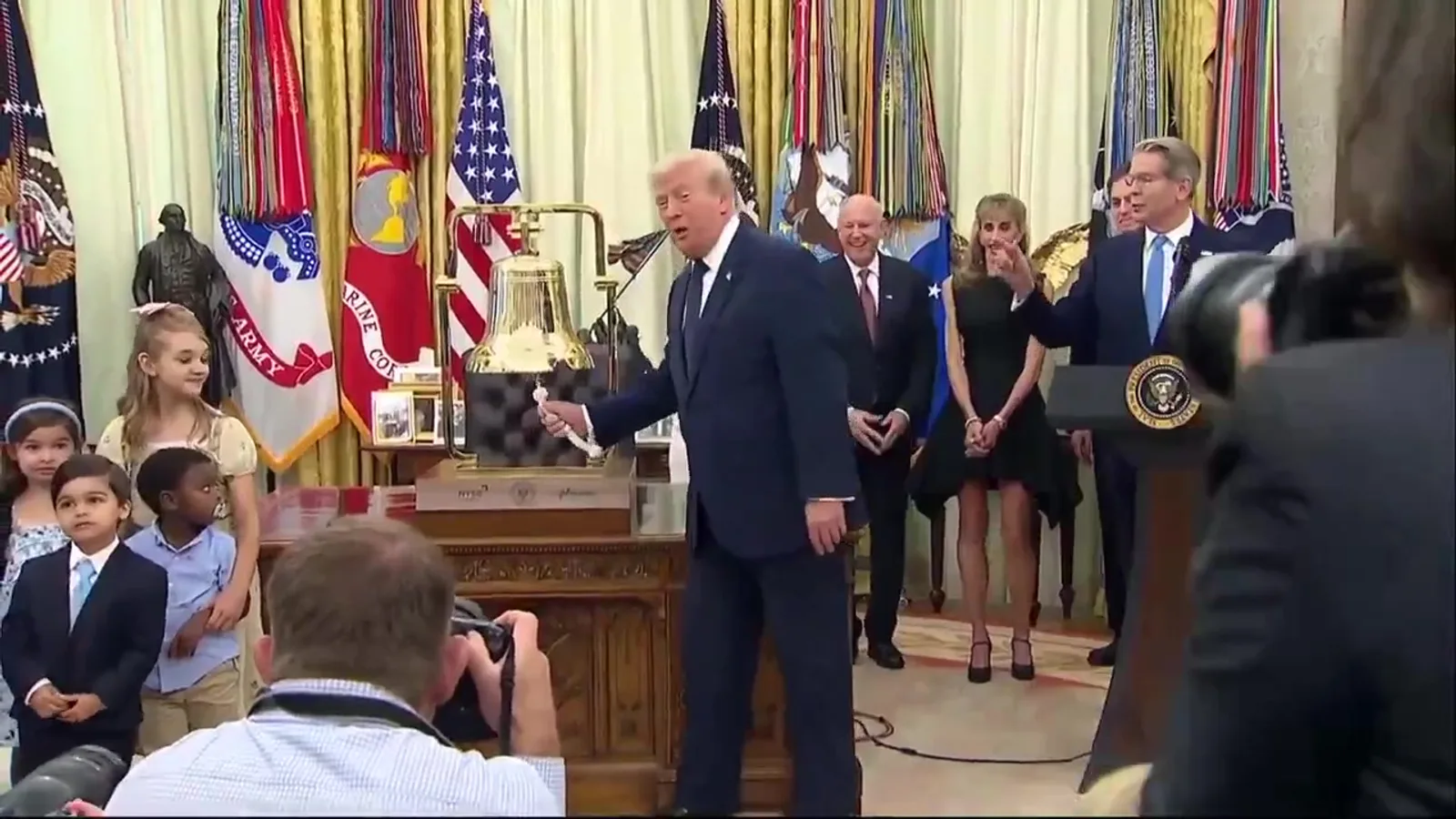 Trump Accounts : 6 millions d'enfants américains inscrits dès le premier jour de trading, avec 1 000 dollars d'État chacun