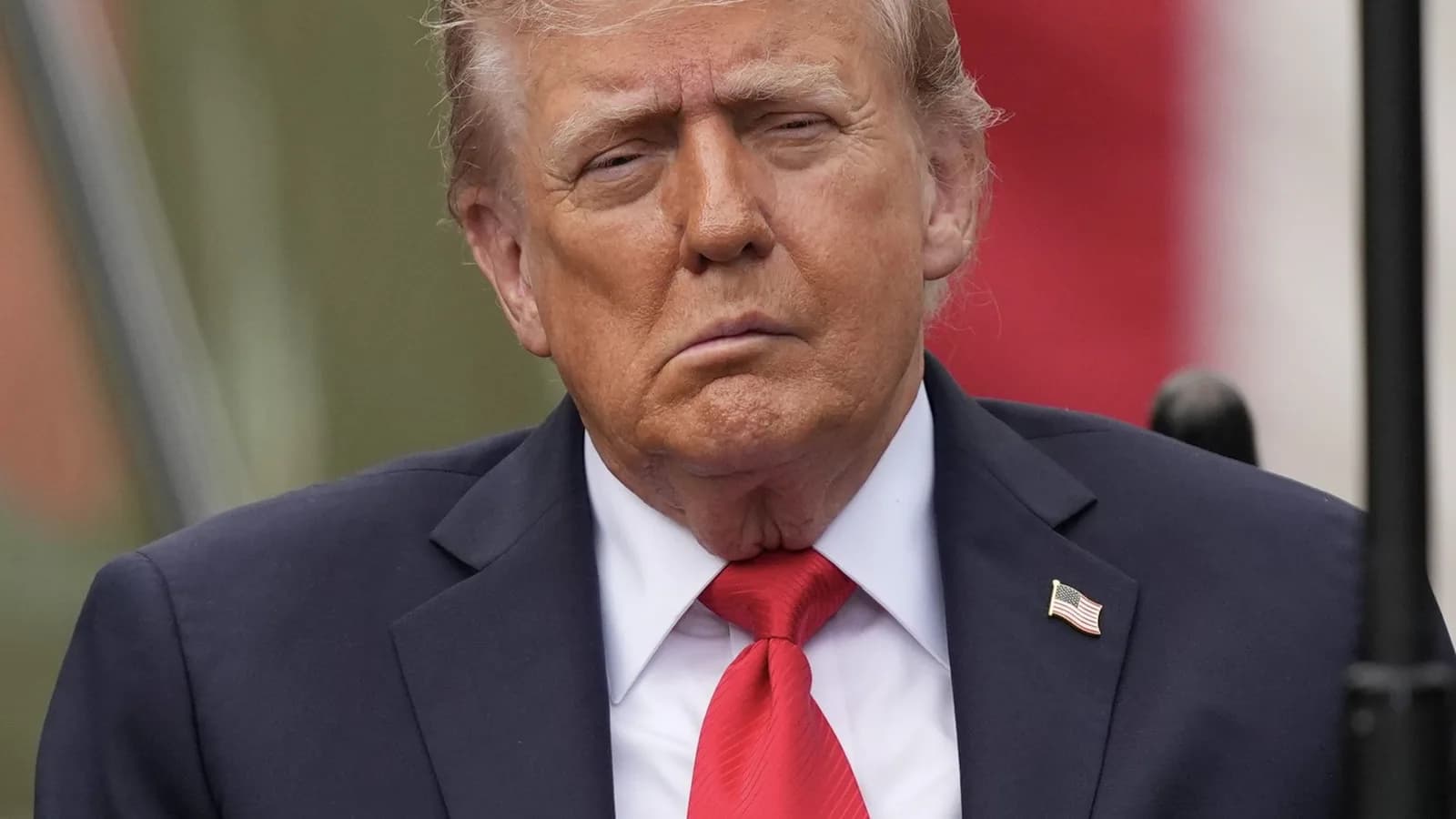 Clarity Act : Trump valide la clause éthique, mais le DOJ comme seul arbitre bloque les démocrates