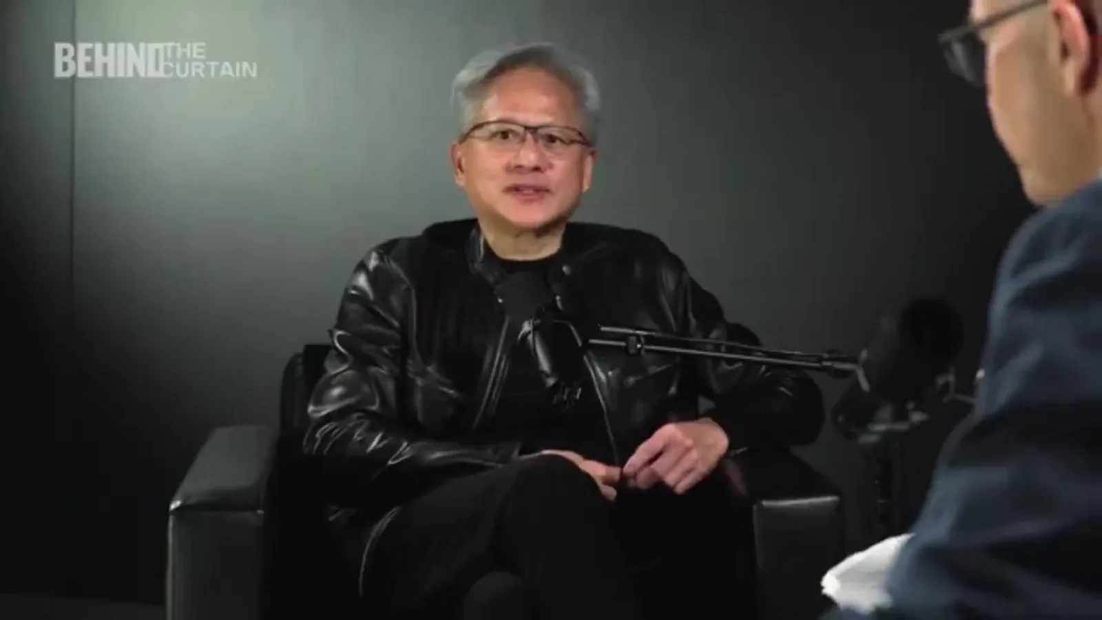 Jensen Huang (Nvidia) juge une bulle IA tres improbable dans les cinq prochaines annees, faute d'infrastructure suffisante