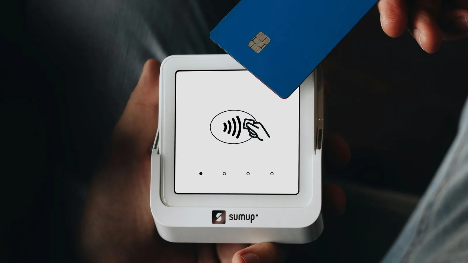 MoonPay lance Paybox, un wallet pour agents IA qui permet de payer depuis ChatGPT ou Claude sans phrase de récupération