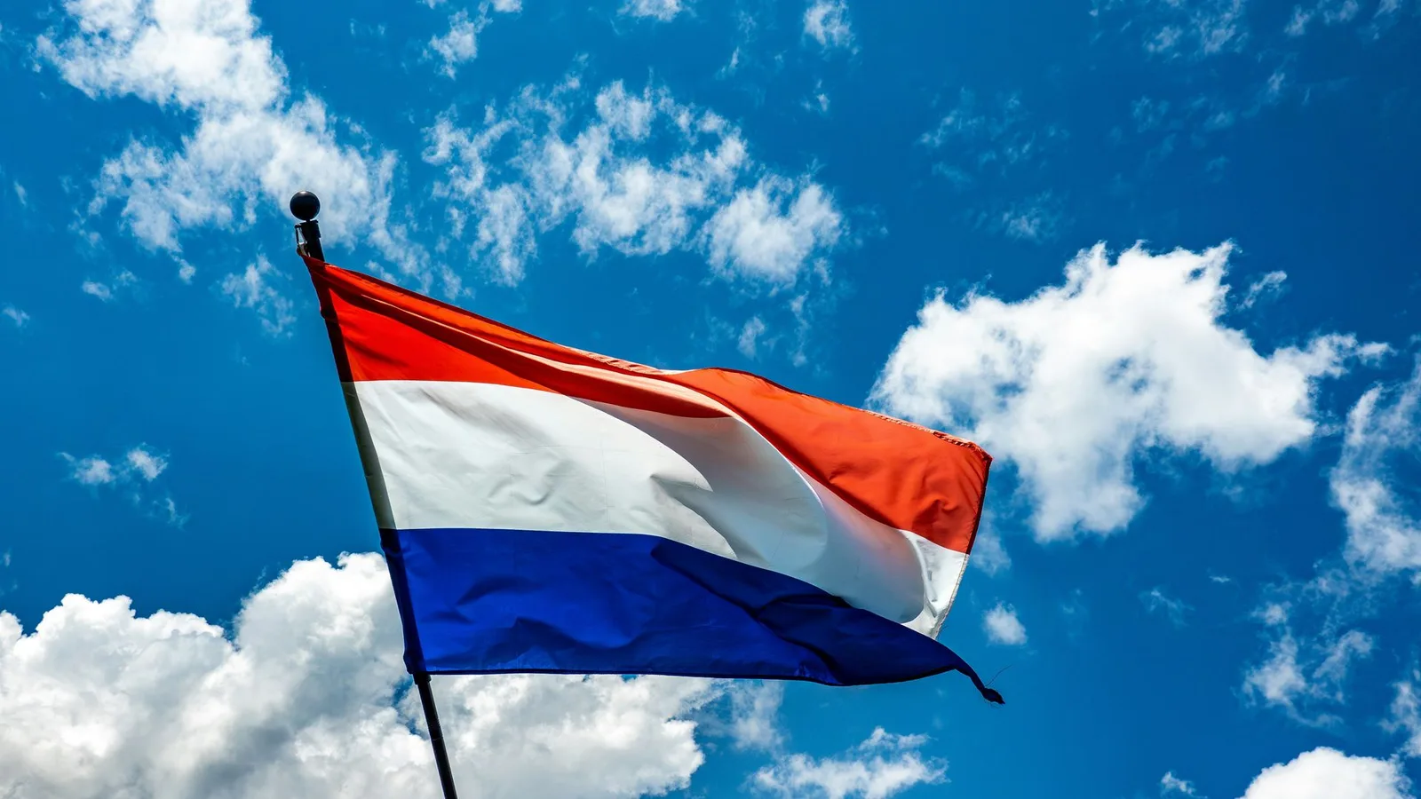 Les Pays-Bas abandonnent leur projet de taxe à 36% sur les plus-values latentes en crypto après la pression des investisseurs