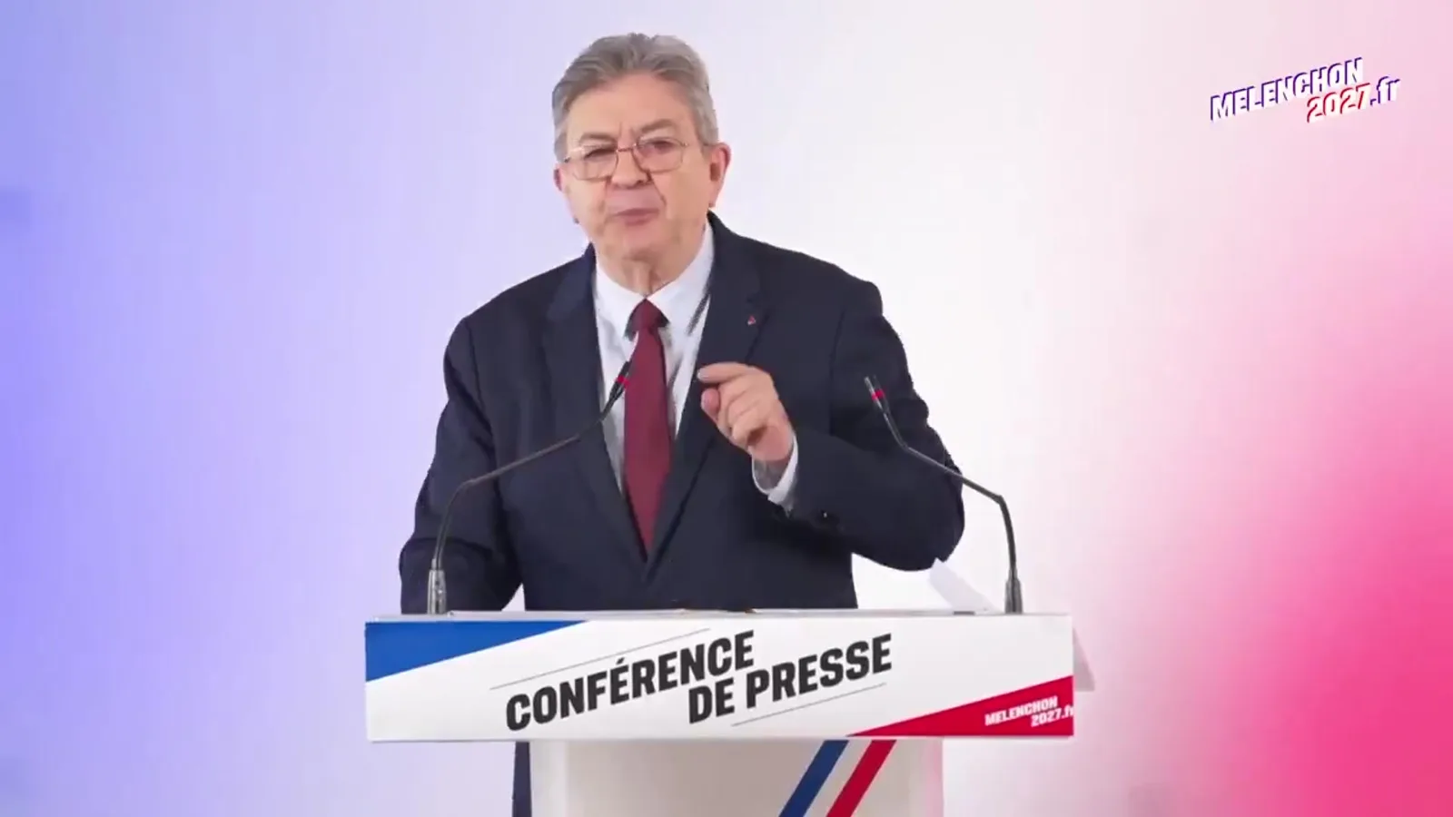 Contre-budget Mélenchon 2027 : les 25 milliards promis couvrent à peine un tiers des intérêts de la dette française
