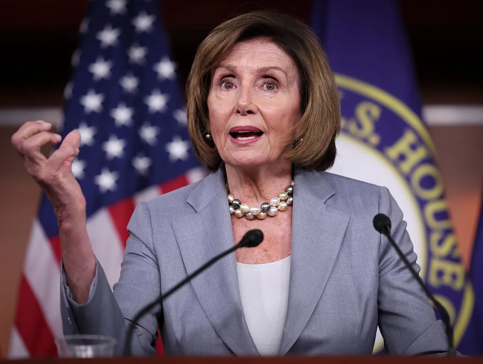Pelosi déclare jusqu'à 6 millions de dollars d'options sur Intel et Uber