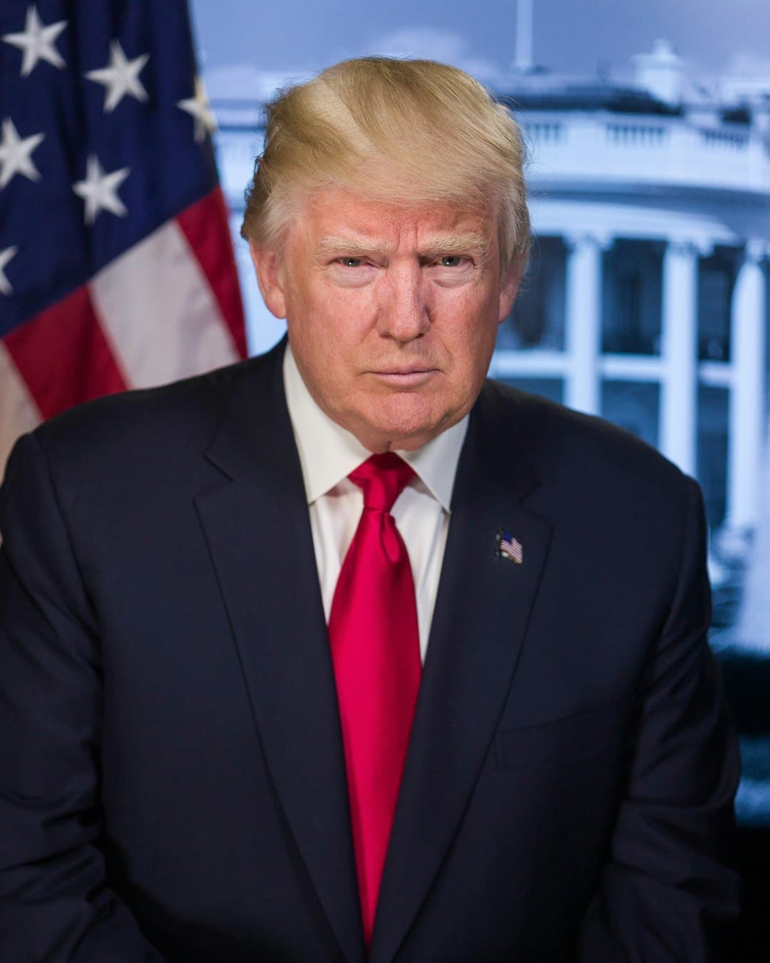 Taxe numérique : Trump menace la France d'un droit de douane à 100%