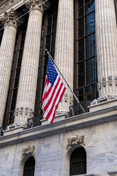 Crypto : premier financeur politique d'entreprise aux États-Unis avec 189 millions de dollars injectés dans les midterms 2026