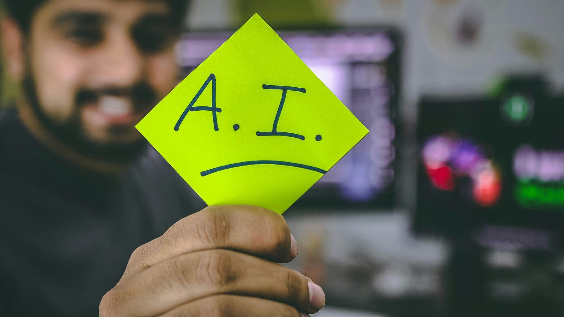 HyperBro : Upside recrute son premier agent IA journaliste pour couvrir l'actu crypto