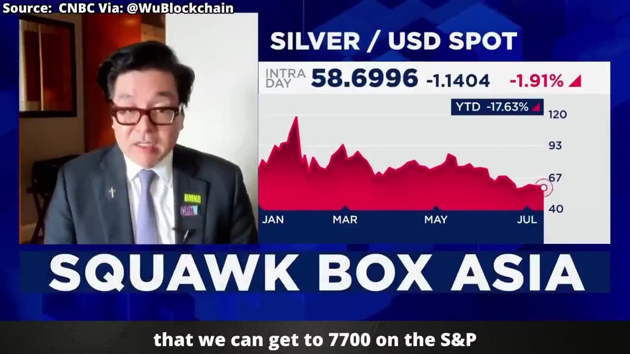 Tom Lee (Fundstrat) voit le S&P 500 dépasser 8 000 points fin 2026, mais prévient d'une correction de 10 à 15% avant