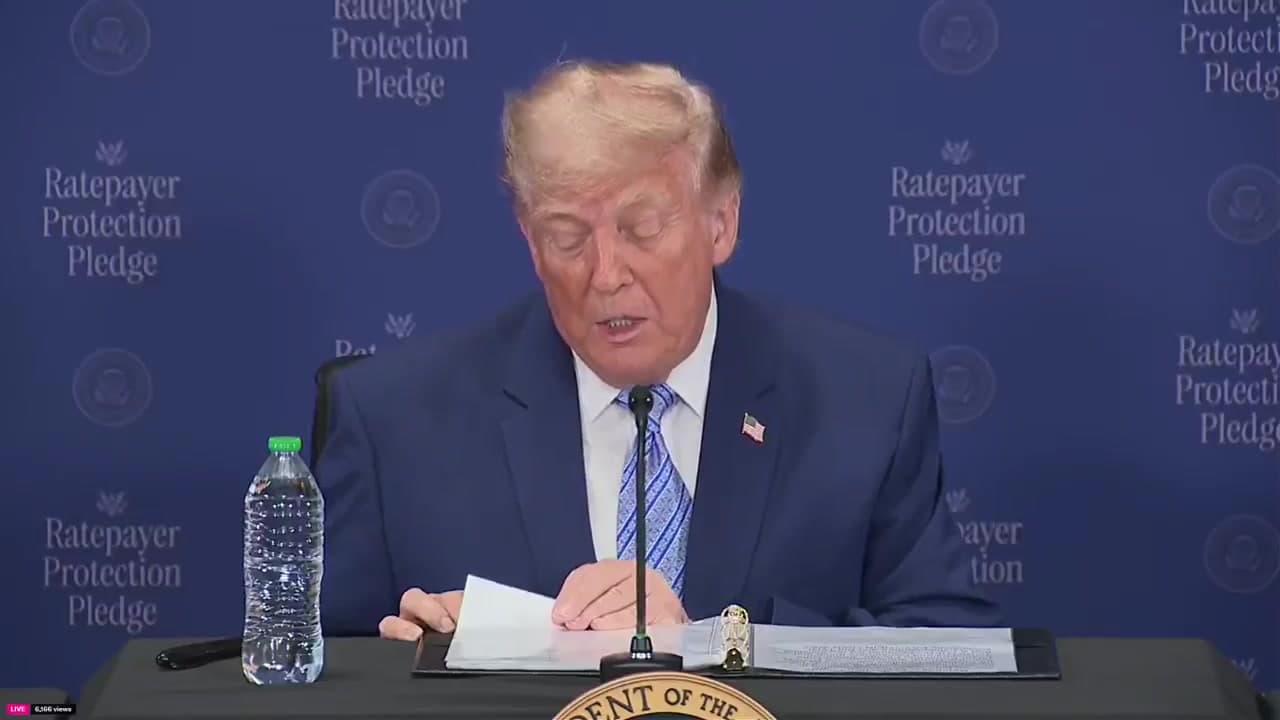 Trump affirme que les États-Unis mènent la Chine en IA et en crypto, avec 19 200 milliards de dollars d'investissements en 12 mois