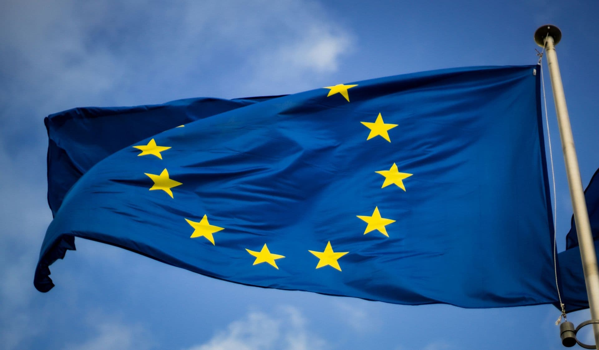 MiCA : plus de 1 700 prestataires crypto sans agrément dans l'UE contraints de fermer depuis le 1er juillet 2026, des fraudeurs profitent de la transition