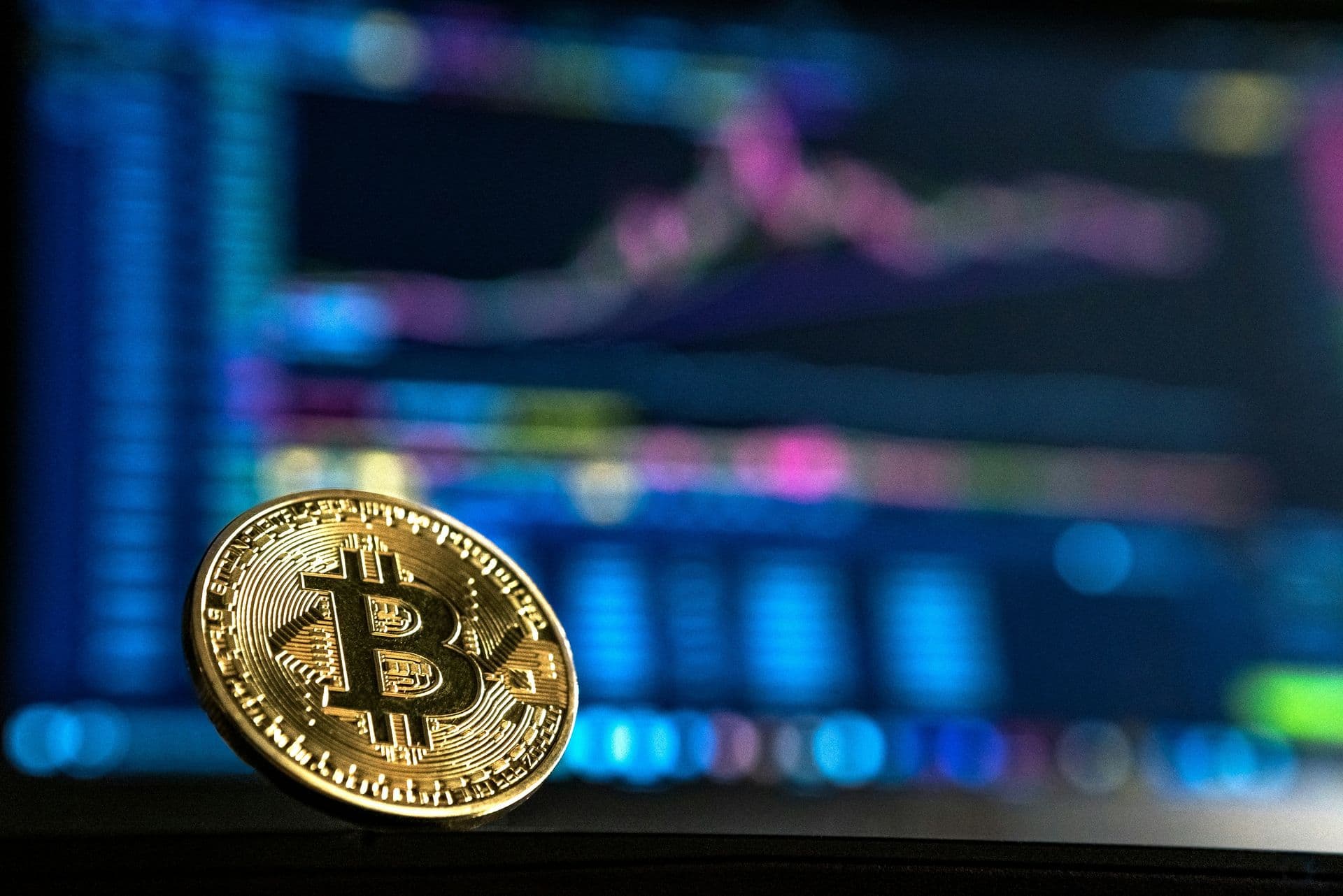 Strategy a vendu 7 000 BTC pour financer des dividendes, puis racheté vers 80 000 dollars : le PDG Phong Le explique la logique