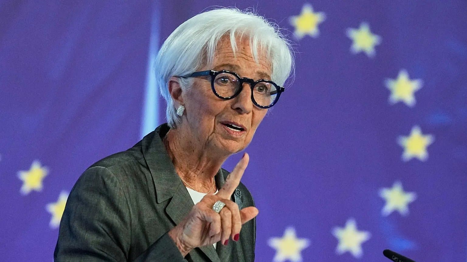 Binance bloquée en Europe : Christine Lagarde aurait personnellement torpillé la licence MiCA de la plateforme en Grèce